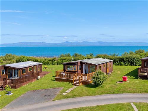 Holiday home - 4 persons -  - Pwllheli - LL53 6HX