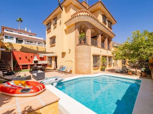 Holiday home - 12 persons -  - 29639 - Benalmádena