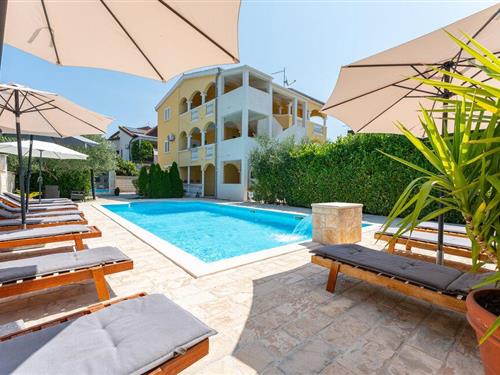 Holiday apartment - 2 persons -  - Ulica Petra Zrinjskog - Biograd-Pakostane - 23211 - Pakostane