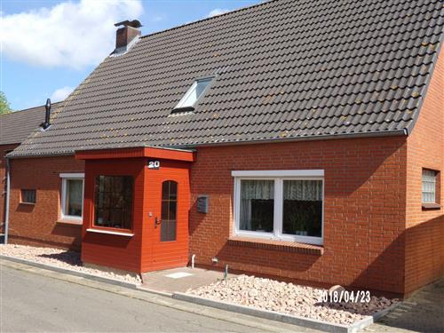 Holiday apartment - 3 persons -  - Hauptstaße - 25794 - Pahlen