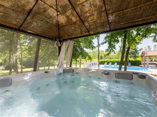 Feriehus - 10 personer -  - Drenje - 52220