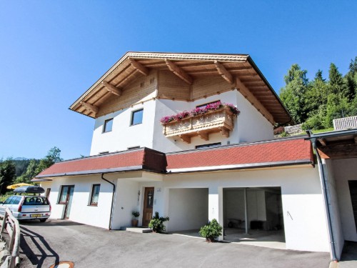 Holiday apartment - 6 persons -  - 6272 - Kaltenbach