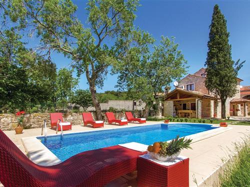 Holiday home - 10 persons -  - Manjadvorci - Barban-Manjadvorci - 52207 - Manjadvorci