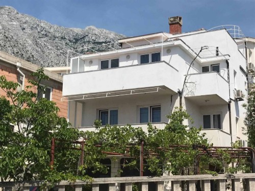 Ferieleilighet - 4 personer -  - Fra Andrije Kacica Miošica b.b. - 21320 - Baska Voda
