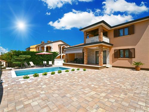 Holiday home - 6 persons -  - Porec - 52440