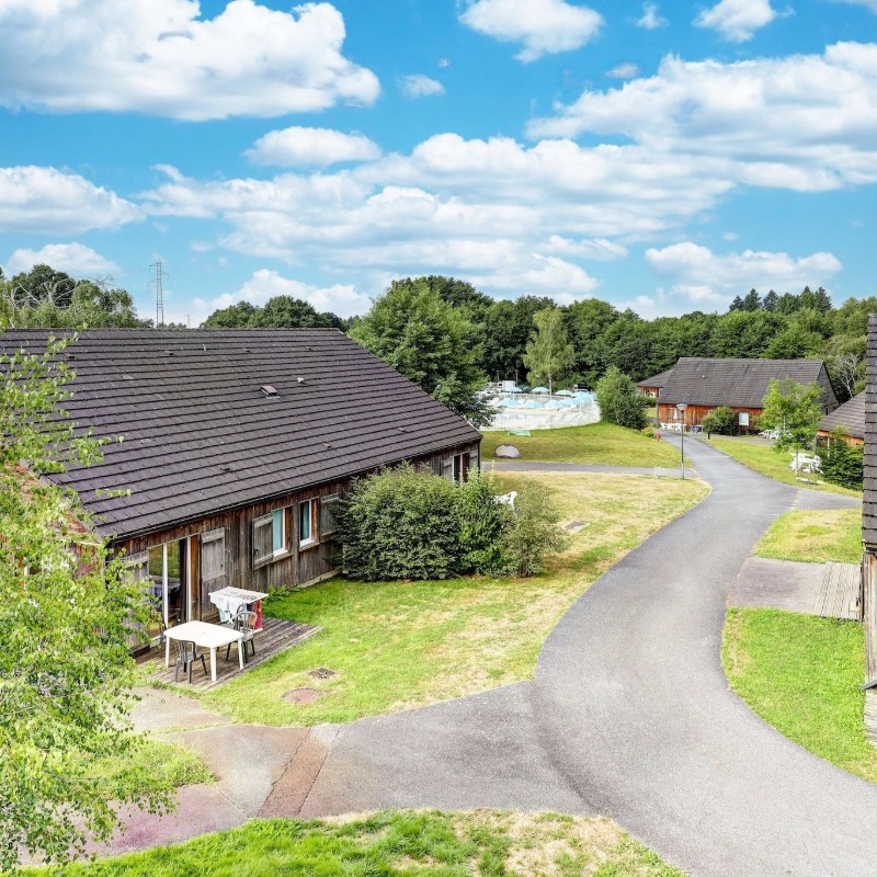 Sommerhus - 4 personer -  - 19300 - Egletons
