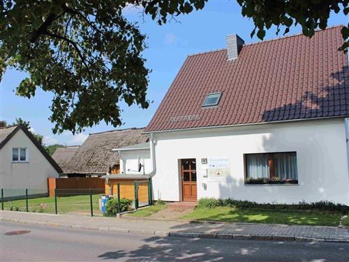 Holiday apartment - 4 persons -  - Hauptstraße - 17419 - Zirchow