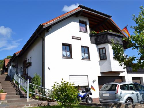 Ferienhaus - 3 Personen -  - Am Ellerspfad - 36115 - Hilders