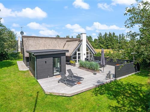 Holiday Home/Apartment - 10 persons -  - Hestehaven - 6857 - Blåvand