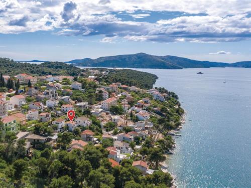 Ferielejlighed - 4 personer -  - Osoje V.,br. - Ciovo-Okrug Donji - 21223 - Okrug Donji