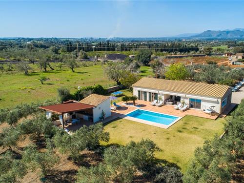 Holiday home - 6 persons -  - Camí de Son Blai - Muronita, Playa De Muro - 07440 - Playa De Muro