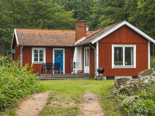 Holiday Home/Apartment - 4 persons -  - Eringsboda - 37017