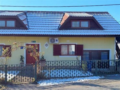 Holiday Home/Apartment - 5 persons -  - Generalski Stol - 47262 - Generalski Stol