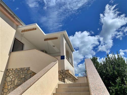 Ferielejlighed - 4 personer -  - Jesenovica - 51515 - Silo