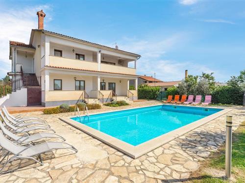 Holiday home - 10 persons -  - Anzici - Visnjan-Anzici - 52463 - Visnjan