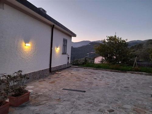 Sommerhus - 6 personer -  - 18013 - Diano San Pietro