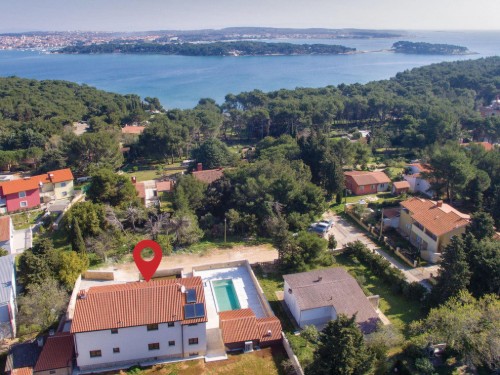 Holiday home - 10 persons -  - 52100 - Pula/Banjole