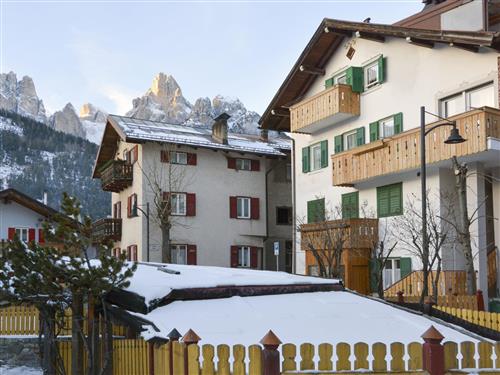 Holiday Home/Apartment - 8 persons -  - Pozza Di Fassa - 38036