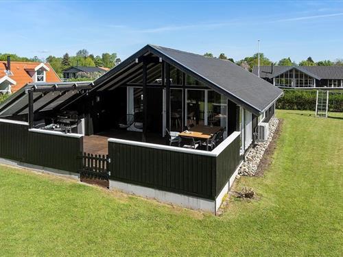 Sommerhus - 6 personer -  - Pøt Strandby - Pøt Strandby - 7130 - Juelsminde