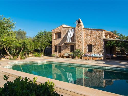 Holiday home - 6 persons -  - Diseminado Sector - Can Rosillo, Llucmajor - 07620 - Llucmajor