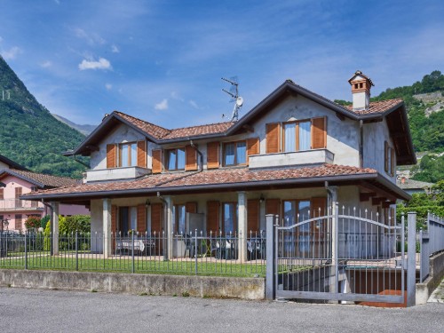 Holiday home - 8 persons -  - 22014 - Dongo