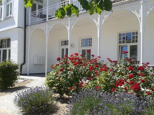 Holiday Home/Apartment - 3 persons -  - 18609 - Binz