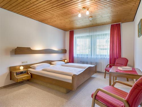 Holiday Home/Apartment - 5 persons -  - Spriegelsbachweg - 79822 - Titisee-Neustadt