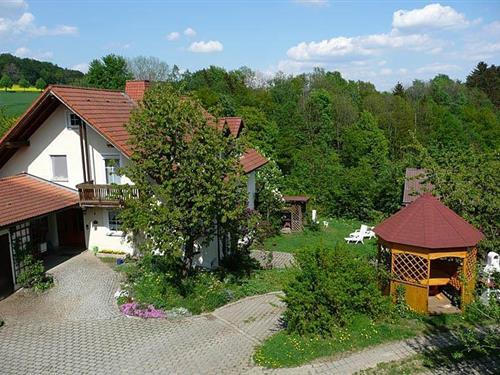 Holiday Home/Apartment - 5 persons -  - Micheldorf - 95460 - Bad Berneck