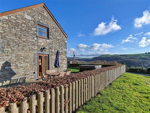 Holiday home - 6 persons -  - Talybont - SY24 5DJ
