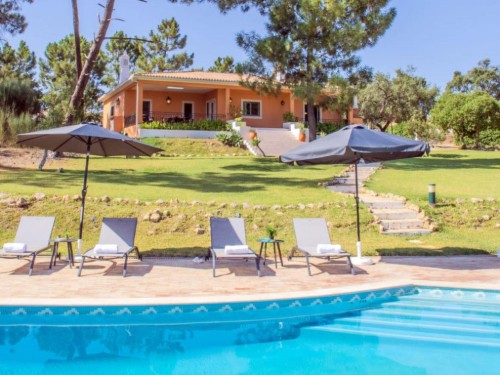 Holiday home - 6 persons -  - 8365-023 - Pêra
