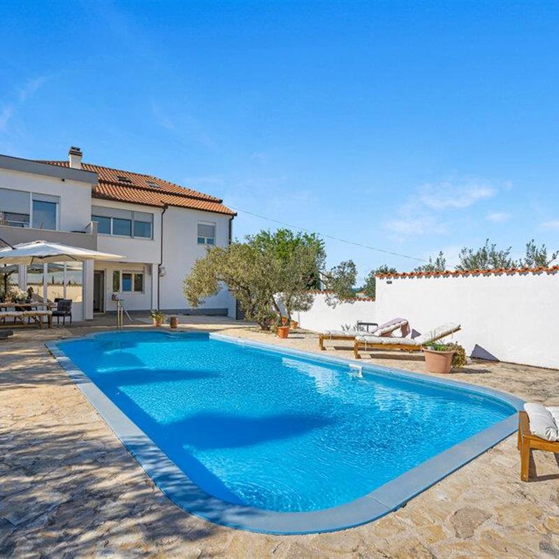 Ferielejlighed - 8 personer -  - Uvala Lovisca - Murter-Jezera - 22242 - Jezera