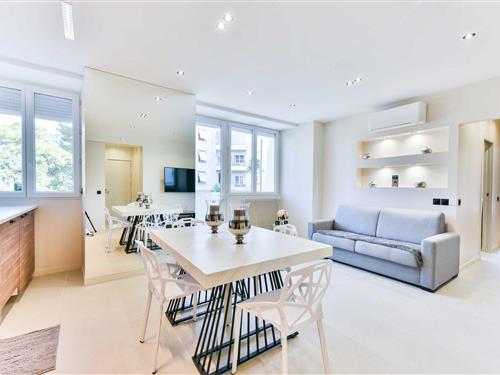 Holiday apartment - 4 persons -  - 06400 - Cannes