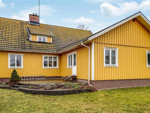 Holiday Home/Apartment - 8 persons -  - Magistervägen - 273 50 - Brösarp