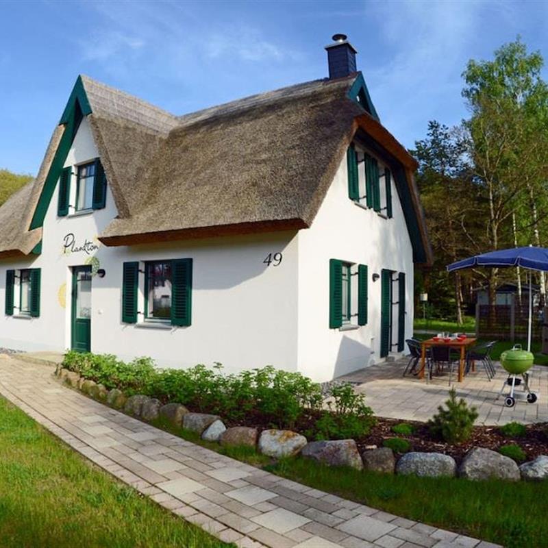 Sommerhus - 6 personer -  - 18551 - Glowe