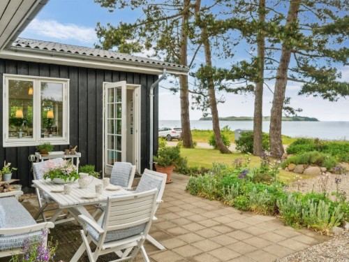 Sommerhus - 7 personer -  - Havnsø Møllevej 17 A - Havnsø/Eskebjerg Vesterlyng - 4591 - Føllenslev