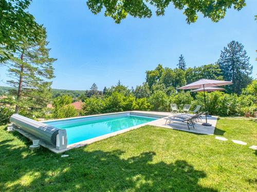 Sommerhus - 8 personer -  - Rue du Marchat - 24420 - Savignac-Les-Églises