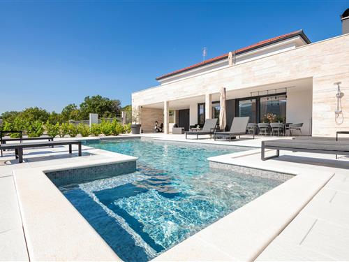 Fritidshus - 8 personer -  - Blajburska - Makarska-Cista Velika - 21244 - Cista Velika