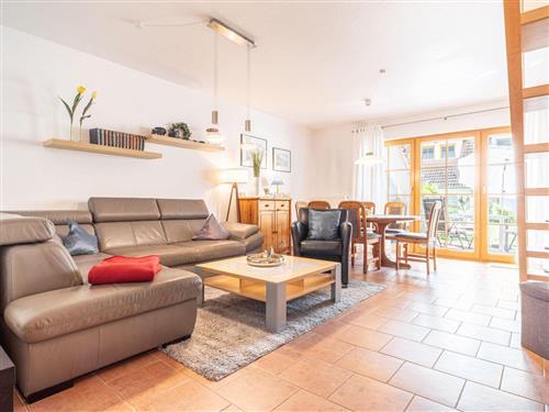 Holiday home - 4 persons -  - Schwalbenweg - 18374 - Zingst