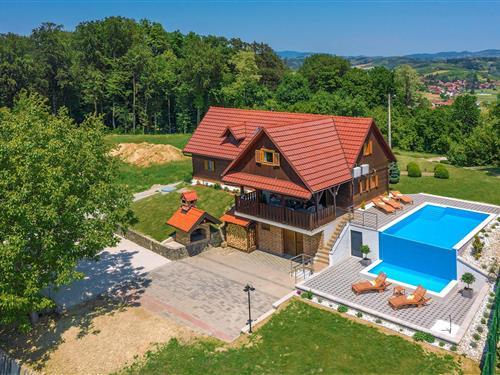 Feriehus / leilighet - 8 personer -  - Bedenica - Zagreb-Bedenica - 10381 - Bedenica