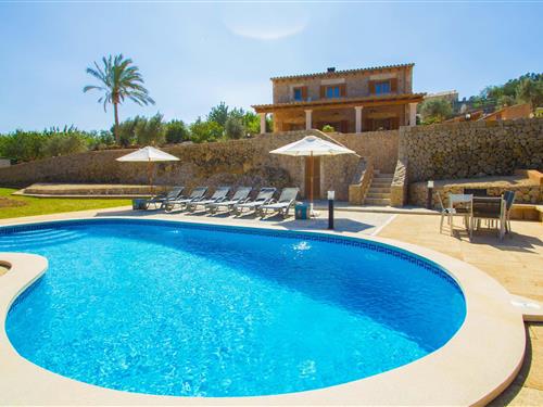 Holiday home - 6 persons -  - Diseminado DISTR-1 SECCI- - Can Mirlo, Santa Maria - 07141 - Santa Maria