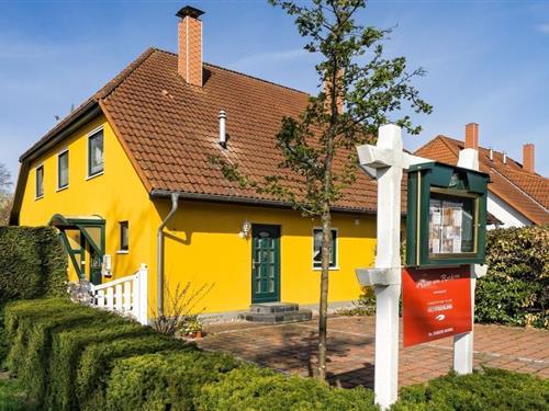 Sommerhus - 6 personer -  - 18375 - Ostseebad Prerow
