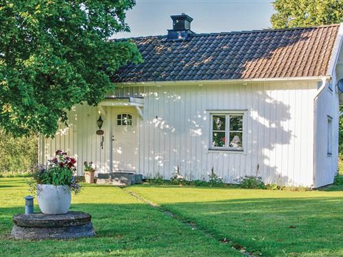 Sommerhus - 6 personer -  - Baggekullagård - Baggekulla/Lönnern - 523 75 - Dalum