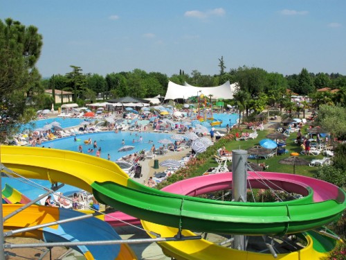 Holiday home - 6 persons -  - 37019 - Peschiera Del Garda