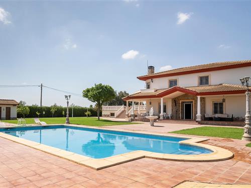 Fritidshus - 14 personer -  - El Rinconcillo Los Califas - La Carlota - 14100 - Córdoba