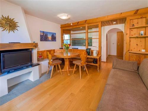 Holiday apartment - 3 persons -  - Maloja - 7516