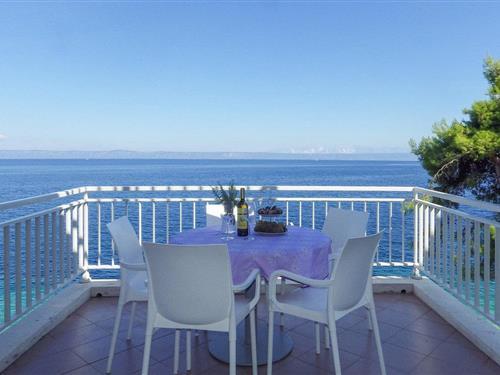 Holiday Home/Apartment - 4 persons -  - Prigradica - 20271 - Prigradica