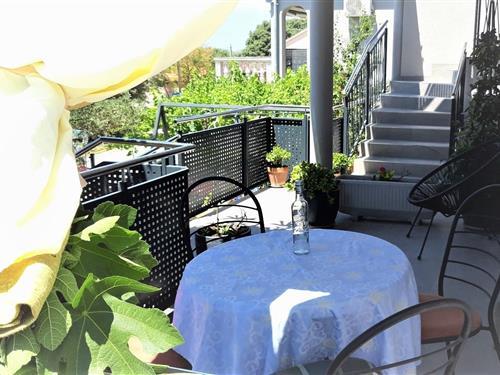 Holiday Home/Apartment - 4 persons -  - Pakoštane - 23211 - Pakoštane