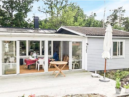 Fritidshus - 8 personer -  - Sälgstigen - 57263 - Oskarshamn