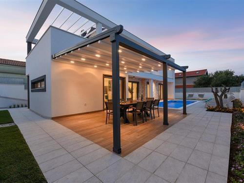 Sommerhus - 8 personer -  - Ulica Nadbiskupa Vicka Zmajevi - 23000 - Zadar