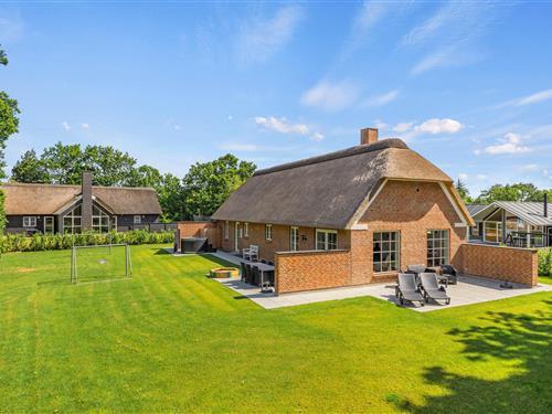 Sommerhus - 6 personer -  - Hedevang - Houstrup - 6830 - Nr. Nebel